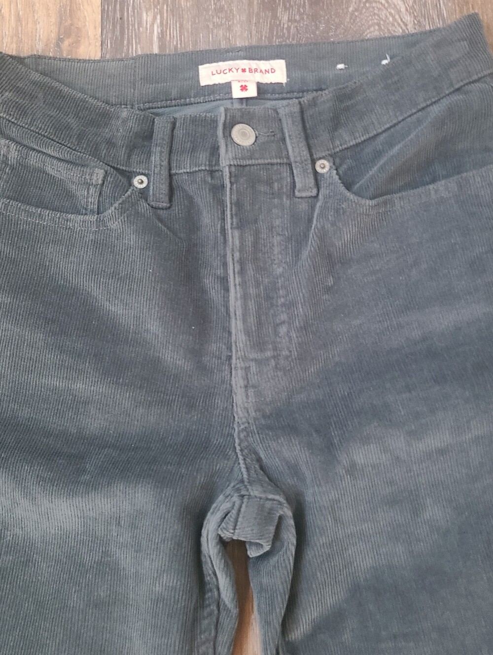 Lucky Brand Olive Gray Cordoroy Bootcut Pants Woman's Size 4 - Picture 2 of 8